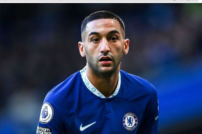 Rafael Van der Vaart menyarankan Tottenham Hotspur untuk merekrut Hakim Ziyech dari Chelsea di bursa transfer musim panas 2023 mendatang.