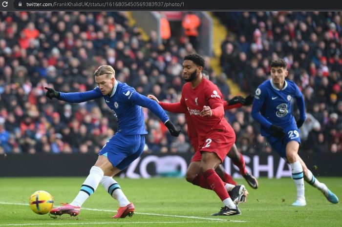 Aksi bintang anyar Chelsea, Mykhailo Mudryk, saat melakoni laga debut melawan Liverpool di Liga Inggris