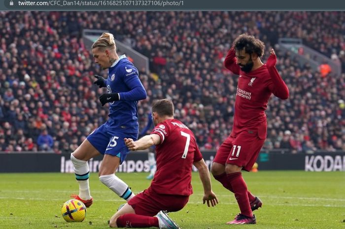 Winger baru Chelsea, Mykhailo Mudryk, menjalani debutnya di Liga Inggris dalam pertandingan melawan Liverpool di Anfield, Sabtu (21/1/2023) malam WIB.