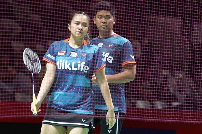 Pasangan ganda campuran Indonesia, Praveen Jordan/Melati Daeva Oktavianti berhasil melaju ke babak kedua Kejuaraan Asia 2023, Selasa (26/4/2023)