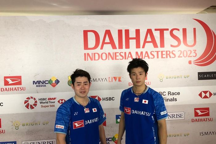 Pasangan ganda putra Jepang, Takuro Hoki/Yugo Kobayasahi usai menghadapi Su Ching Heng/Ye Hong Wei (Taiwan) pada babak pertama Indonesia Masters 2023 di Istora Senaya, Jakarta, Rabu (25/1/2023).