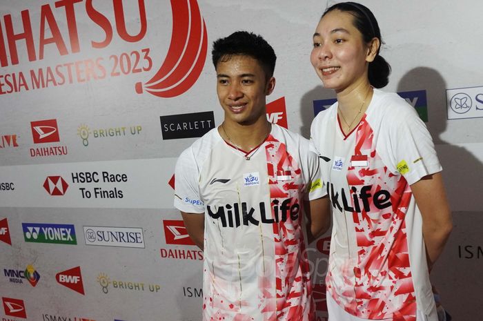 Pasangan ganda campura Indonesia, Dejan Ferdinansyah dan Gloria Emanuelle Widjaja tidak puas karena harus gugur di Indonesia Masters 2023, 27 Januari 2023 yang berlangsung di Istora Senayan Jakarta 