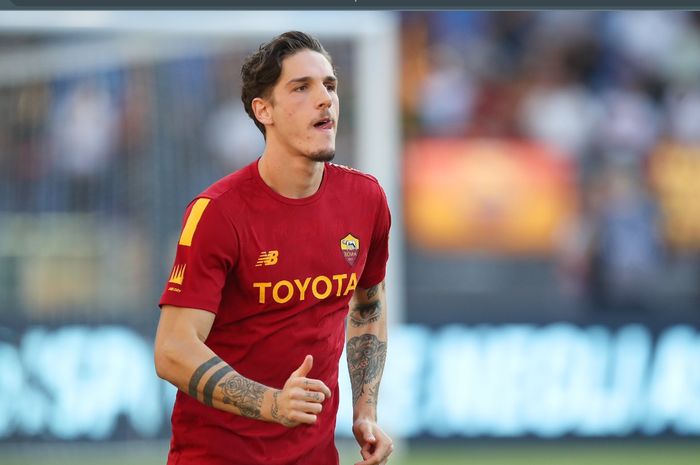 Gelandang serang AS Roma, Nicolo Zaniolo, diambang pintu keluar pada bursa transfer musim dingin 2023.