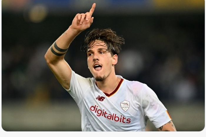 Gelandang AS Roma, Nicolo Zaniolo, menolak transfer ke Bournemouth karena hanya mau pindah ke AC Milan.