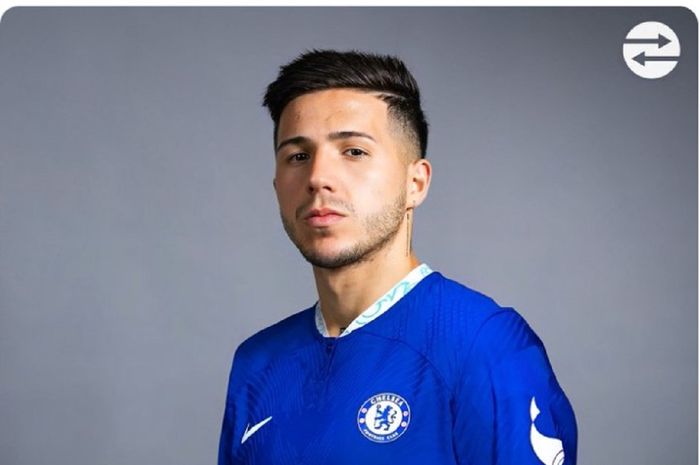 Chelsea dan Benfica telah mencapai kesepakatan untuk kepindahan Enzo Fernandez pada Deadline Day bursa transfer musim dingin 2023.