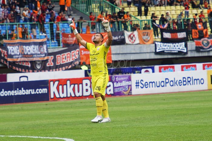 Kapten Persija Jakarta, Andritany Ardhiyasa mengapresiasi hal luar biasa yang dilakukan suporter Persebaya Surabaya, Bonek saat kedua tim bertemu.