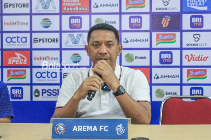 Pelatih Arema FC, I Putu Gede menyayangkan partai big match pada pekan ke-26 Liga 1 2022-2023 melawan Persib Bandung digelar tanpa penonton.