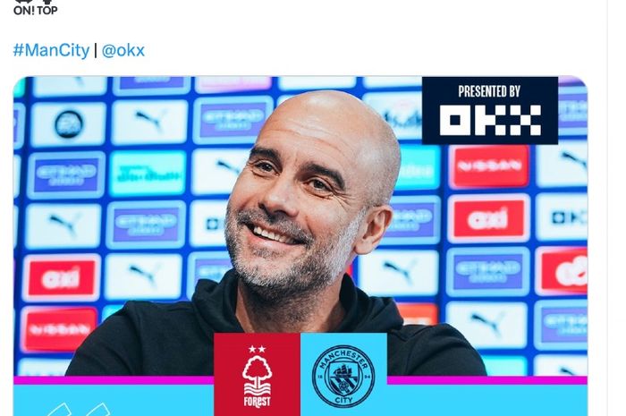 Pelatih Manchester City, Pep Guardiola, akan tetap memilih taktik aneh di tengah persaingan ketat Liga Inggris. 