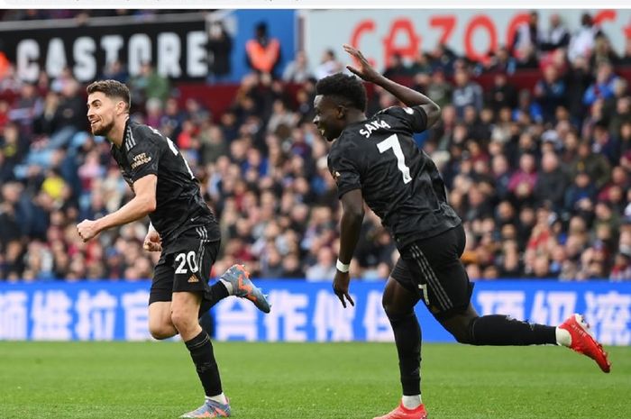 Arsenal ke puncak klasemen sementara Manchester City tertahan lanjutan Liga Inggris, sedangkan Chelsea lagi-lagi terpeleset.  