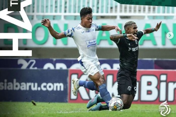 Suasana pertandingan Persikabo 1973 versus PSIS Semarang di laga pekan ke-26 Liga 1 2022-2023.