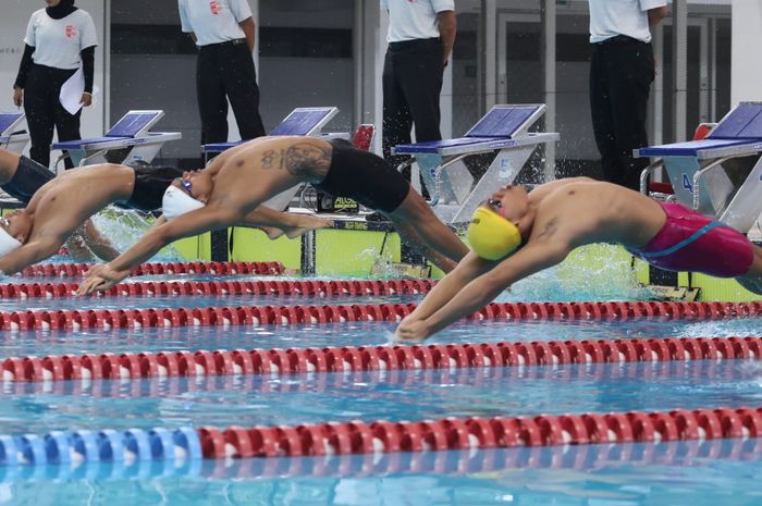 Suasana seleknas PB PRSI guna persiapan SEA Games 2023 yang digelar di Stadion Akuatik Gelora Bung Karno Jakarta,