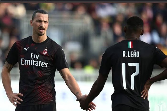 Zlatan Ibrahimovic mengungkapkan rela menurunkan gajinya di AC Milan demi bertahannya Rafael Leao.