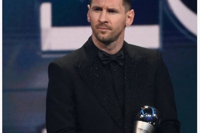 Megabintang timnas Argentina dan PSG, Lionel Messi, masuk ke dalam FIFA FIFPro World 11 edisi 2022