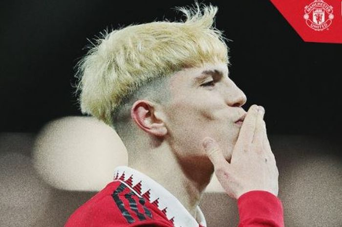 Winger Manchester United, Alejandro Garnacho, berpeluang masuk timnas U-20 Argentina setelah Indonesia dicoret sebagai tuan rumah Piala Dunia U-20 2023.