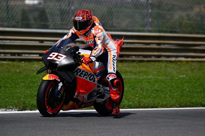 Pembalap tim Repsol Honda, Marc Marquez dalam sesi Tes Pramusim MotoGP Portimao 2023 pada 11-12 Maret 2023