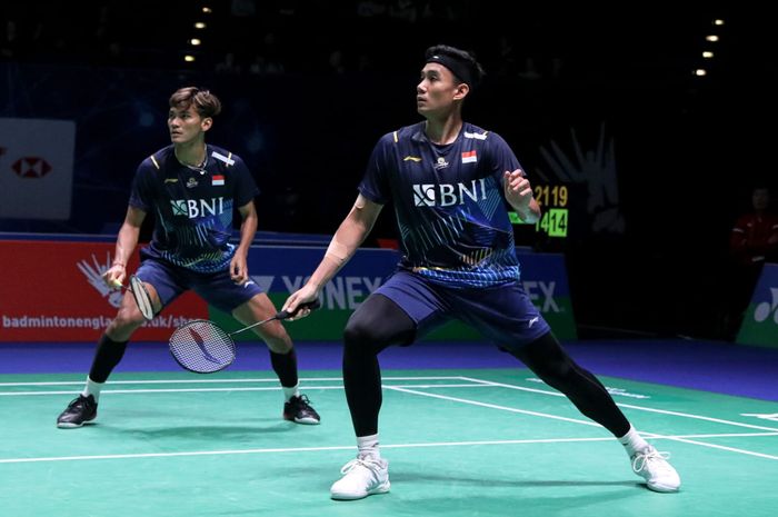 Pasangan ganda putra Indonesia, Muhammad Shohibul Fikri/Bagas Maulana, pada babak kedua All England Open 2023 di Utilita Arena, Birmingham, Inggris, Kamis (16/3/2022).