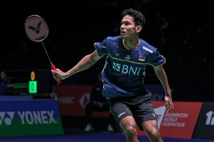 Pebulu tangkis tunggal putra Indonesia, Chico Aura Dwi Wardoyo, pada babak pertama All England Open 2023 di Utilita Arena, Birmingham, Inggris, Rabu (15/3/2023).