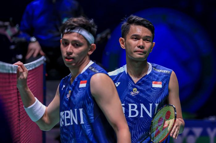 Pasangan ganda putra, Fajar Alfian/Muhammad Rian Ardianto, sesusai pertandingan final All England Open 2023 di Utilita Arena, Birmingham, Inggris, Minggu (19/3/2023).