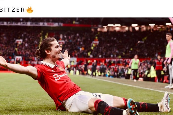 Selebrasi Marcel Sabitzer saat mencetak gol untuk Manchester United ke gawang Fulham pada perempat final Piala FA 2022-2023 di Old Trafford, Minggu (19/3/2023) 