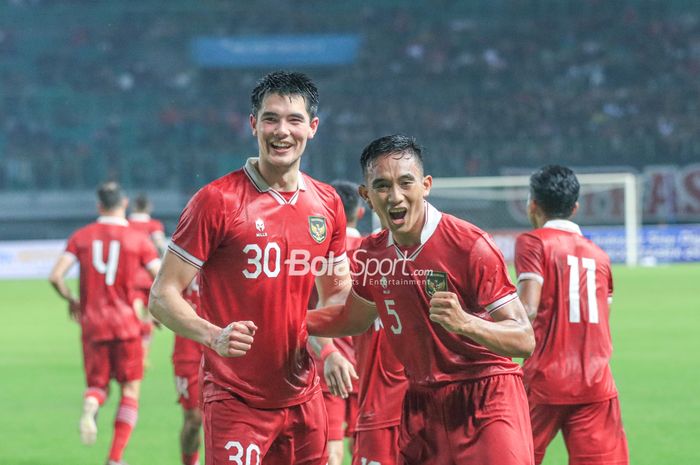 Selebrasi Rizky Ridho setelah mencetak gol ke gawang Burundi di Stadion Patriot, Sabtu (25/3/2023).