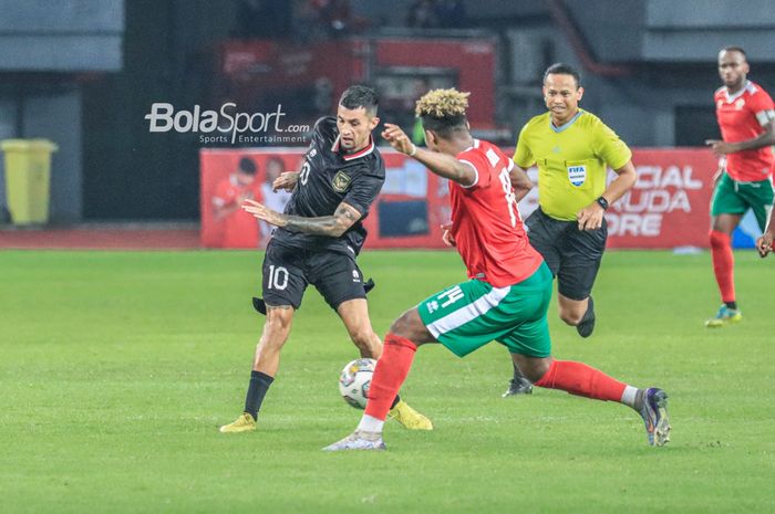 Pemain timnas Indonesia, Stefano Lilipaly dalam laga melawan Burundi pada laga kedua FIFA Matchday di Stadion Patriot Candrabhaga, Bekasi, Selasa (28/3/2023).