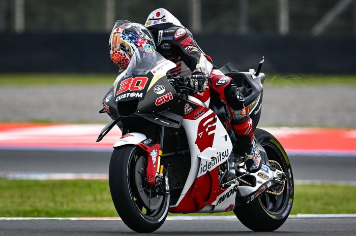 Pembalap LCR Honda, Takaaki Nakagami tak terima disindir Fabio Quartararo usai senggolan di MotoGP Argentina 2023, Minggu (2/4/2023).