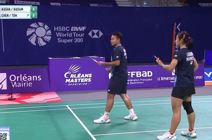 Ganda campuran Indonesia, Rehan Naufal Kusharjanto/Lisa Ayu Kusumawati tampil di semifinal Orleans Masters 2023, di Palais des Sports, Orleans, Prancis, Sabtu (8/4/2023).