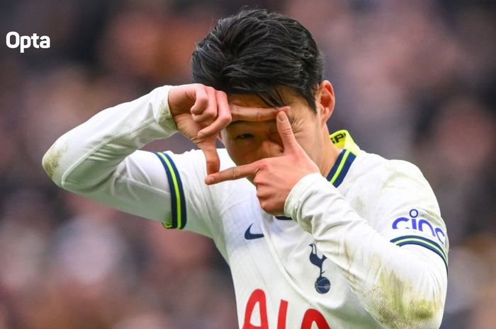 Son Heung-min memecahkan reeker fantastis di Liga Inggris dengan mencetak gol ke-100 sebagai demain Asia pertama yang melakukannya.