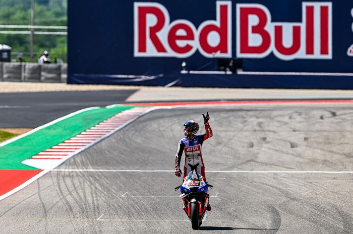 Pembalap LCR Honda, Alex Rins, tampil apik pada sesi sprint MotoGP Americas 2023, Minggu (16/4/2023) dini hari WIB