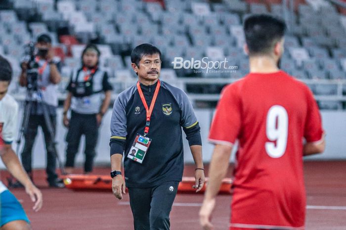 Pelatih timnas U-24 Indonesia, Indra Sjafri, tengah memanggil dan mengumpulkan para pemain untuk menjalani persiapan menghadapi Asian Games 2022.