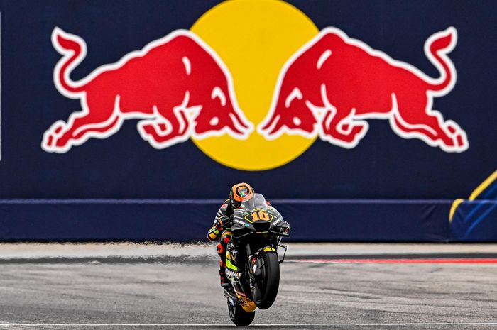 Aksi pembalap Mooney VR46, Luca Marini pada balapan utama MotoGP Americas 2023, Minggu (16/4/2023)