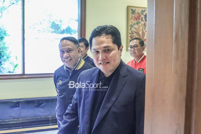 Ketua Umum PSSI, Erick Thohir (kanan) dan wakilnya bernama Zainudin Amali (kiri) saat ditemui di Hotel Sultan, Senayan, Jakarta, Jumat (21/4/2023) sore.