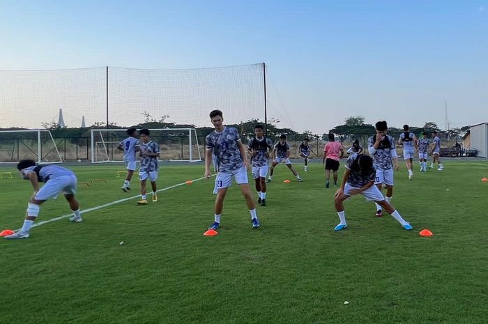 Timnas U-23 Filipina, saat menjalani latihan di Kamboja jelang SEA Games 2023.