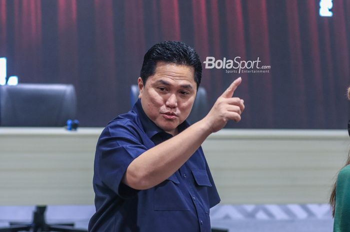 Ketua Umum PSSI, Erick Thohir, saat ditemui di GBK Arena, Senayan, Jakarta, Jumat (28/4/2023) sore.