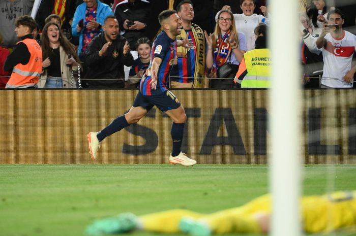 Jordi Alba menjadi penentu kemenangan Barcelona atas Osasuna lewat gol tunggalnya pada menit ke-85 dalam kemenangan 1-0 di Camp Nou.