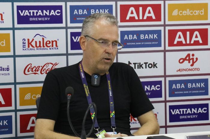 Pelatih Timnas U-22 Myanmar, Michael Feichtenbeiter