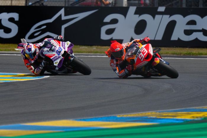 Duel Marc Marquez lawan Jorge Martin di MotoGP Prancis 2023 ternyata membuat salah satu sosok terkagum-kagum.
