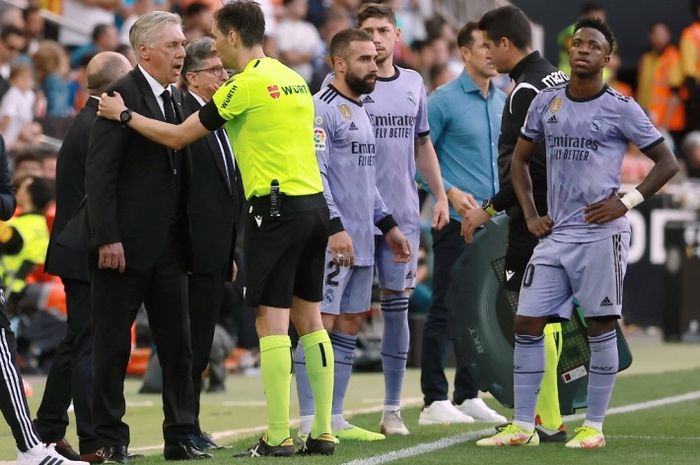 Real Madrid tumbang 0-1 dari Valencia pada lanjutan Liga Spanyol 2022-2023.