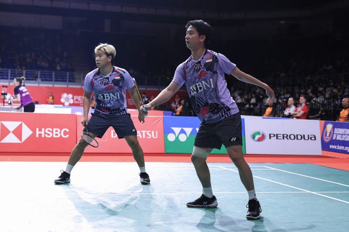 Aksi ganda putra Indonesia, Marcus Fernaldi Gideon/Kevin Sanjaya Sukamuljo, pada babak pertama Malaysia Masters 2023, Rabu (24/5/2023)