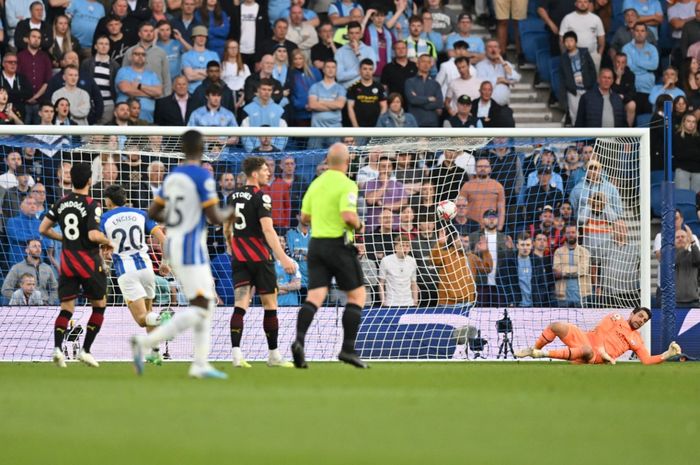 Rekor Erling Haaland di Liga Inggris digagalkan oleh VAR. Adapun Brighton and Hove Albion sukses menjadi tim langka.