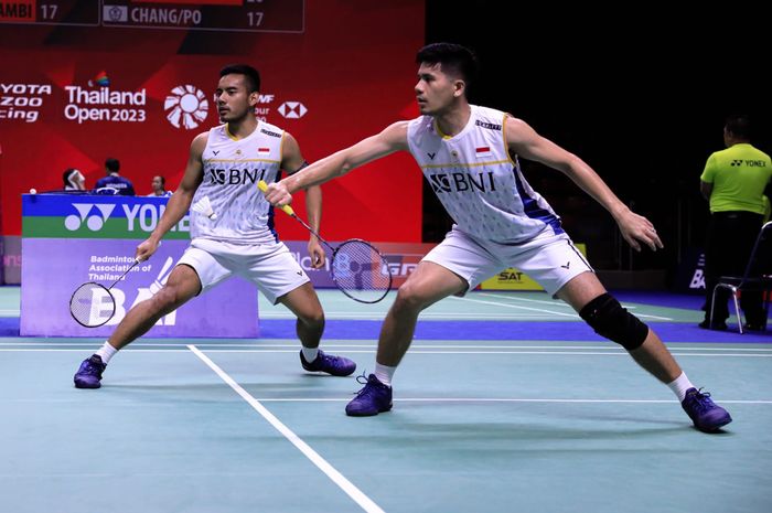 Pasangan ganda putra Indonesia, Pramudya Kusumawardana/Yeremia Erich Yoche Yacob Rambitan, pada babak pertama Thailand Open 2023 di Stadium Indoor Stadium Huamark, Bangkok, Rabu (31/5/2023).