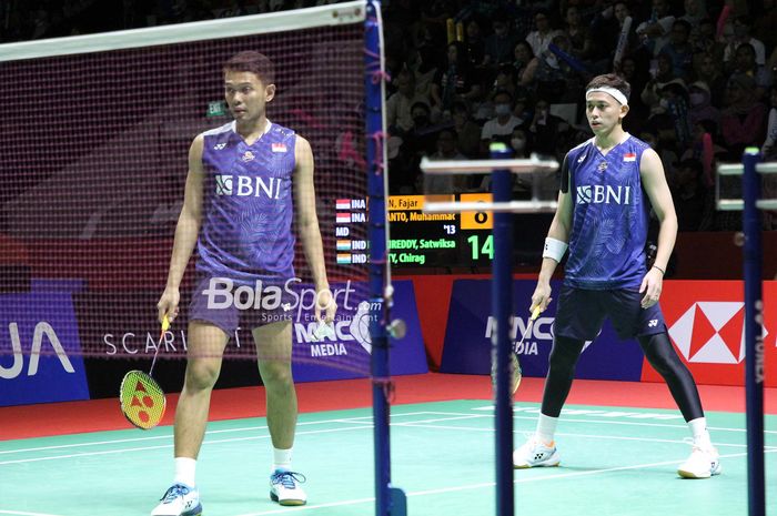 Pasangan ganda putra Indonesia,  Fajar ALFIAN/Muhammad Rian ARDIANTO, menang super kilat tak sampai satu menit pasa babak pertama Korea Open 2023 akibat lawan cedera.