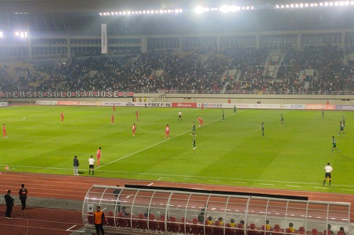 Persis Solo Vs Jeonbuk Hyundai Motors di Stadion Manahan, Solo, Sabtu (17/6/2023).