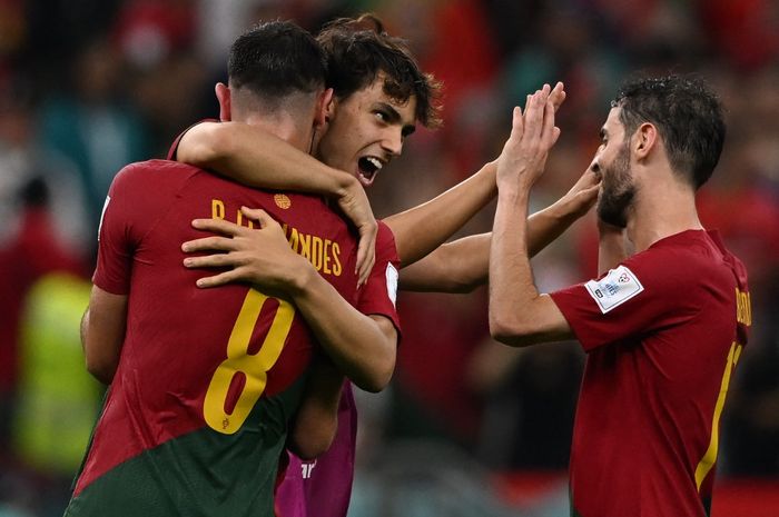 Bruno Fernandes dan Bernardo Silva masing-masing mencetak satu gol untuk membantu Portugal melibas Bosnia, Minggu (18/6/2023).