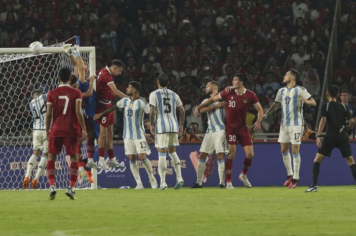 Pertandingan timnas Indonesia Vs Argentina di SUGBK