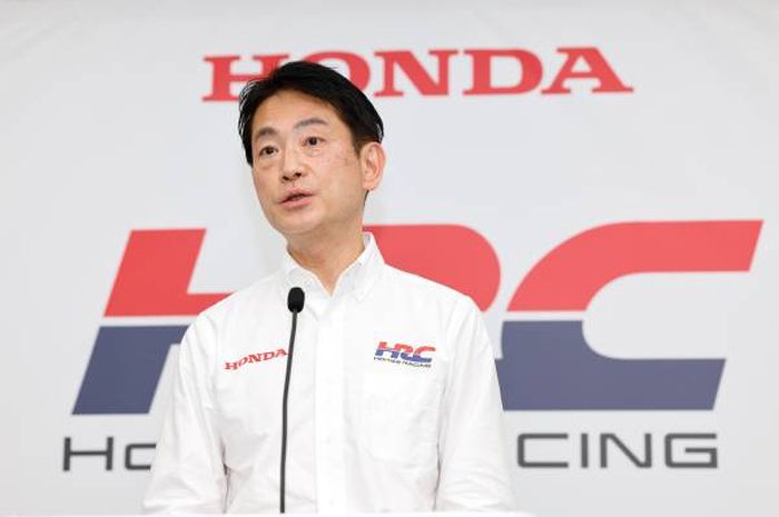 Presiden Honda Racing Corporation (HRC), Koji Watanabe, mempersilahkan Marc Marquez hengkang dari Repsol Honda walau tetap dengan 'perlawanan'.