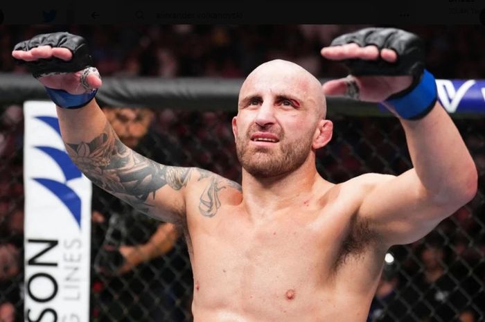 Juara kelas bulu, Alexander Volkanovski 