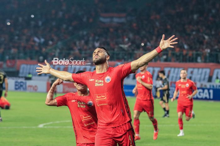 Marko Simic sedang melakukan selebrasi seusai mencetak gol dalam laga pekan ketiga Liga 1 2023 antara Persija versus Bhayangkara FC di Stadion Patriot Candrabhaga, Bekasi, Jawa Barat, Minggu (16/7/2023) malam.