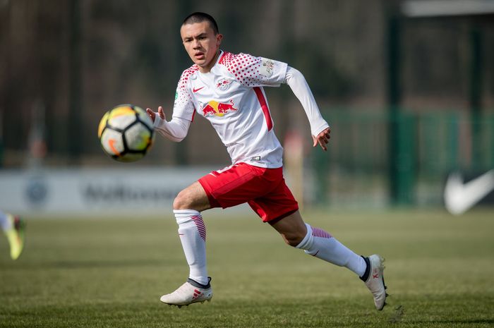 Pemain asal FIlipina, Oliver Bias saat membela RB Leipzig