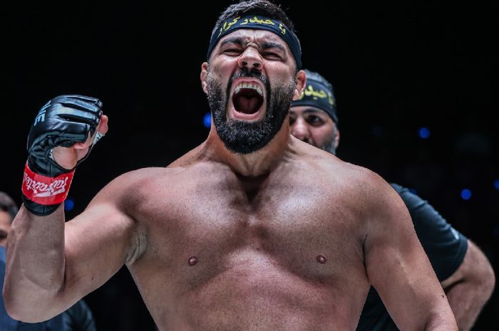 Calon penantang juara kelas berat ONE Championship, Amir Aliakbari.